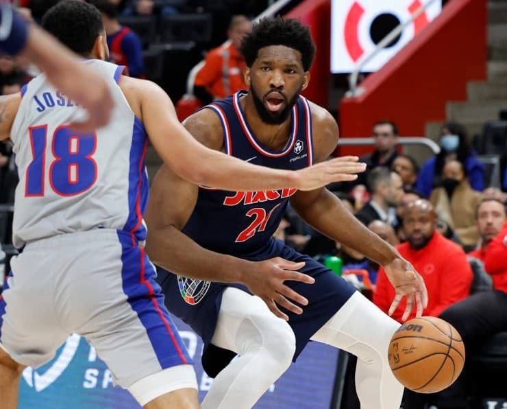 Joel Embiid is the first center since Shaq to win NBA scoring title